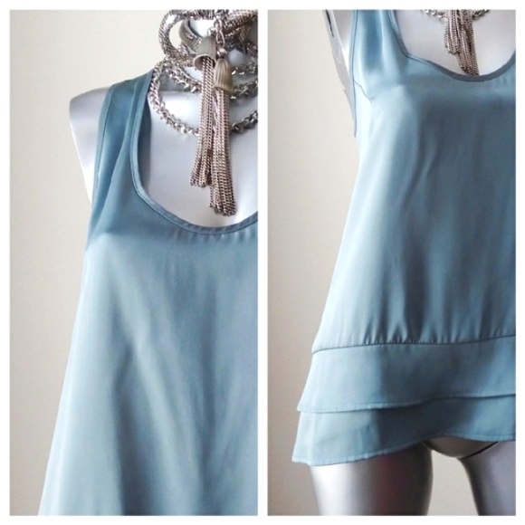 Apostrophe Fluid Sleeveless Relaxed Tiered Ruffled Hemline Tunic Top - Picture 7 of 8